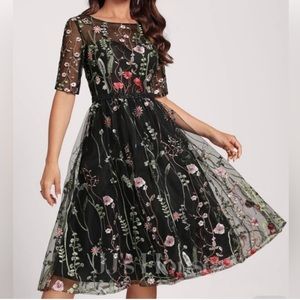 JJs House formal dress NWT floral tulle